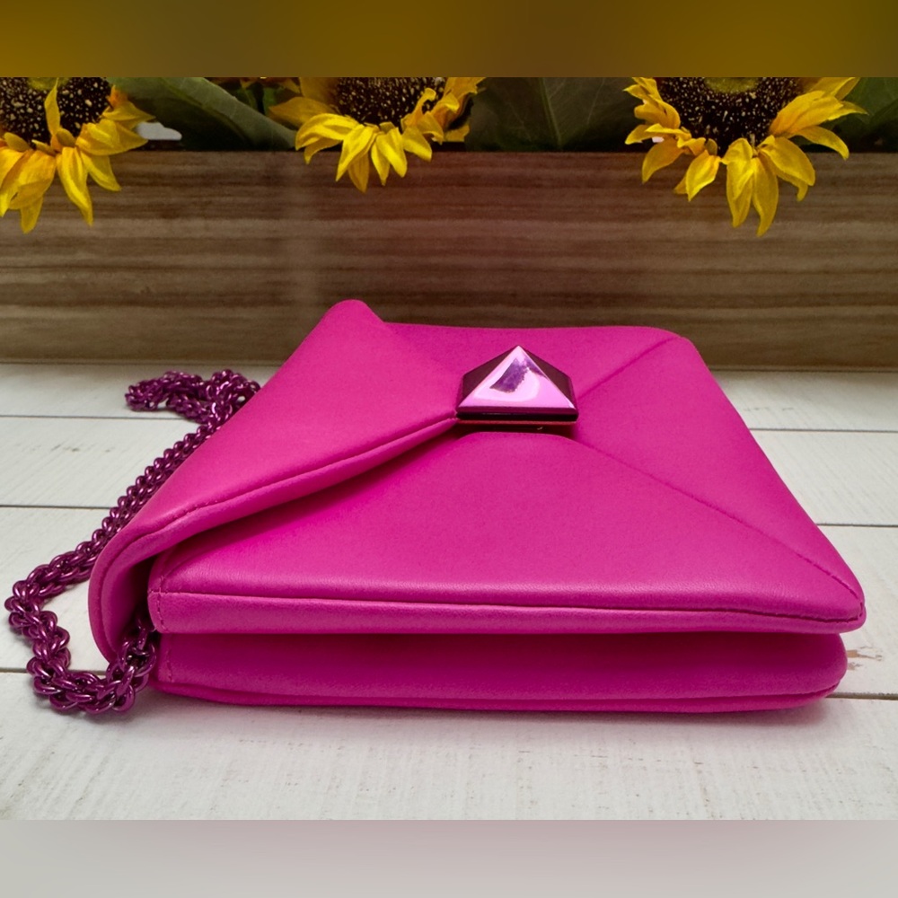 VALENTINO GARAVANI PINK PP Leather Clutch Bag One Stud Chain Strap - Picture 4 of 8